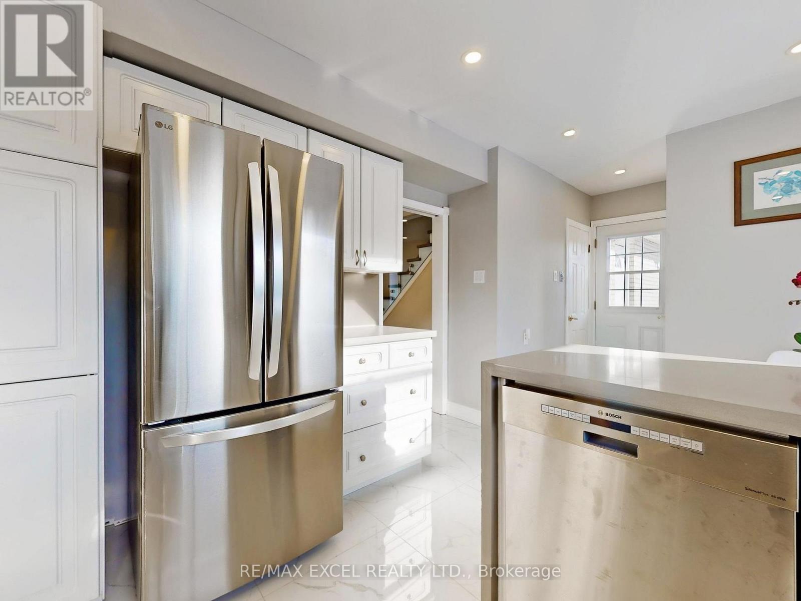 211 The Westway, Toronto (willowridge-martingrove-richview), Ontario