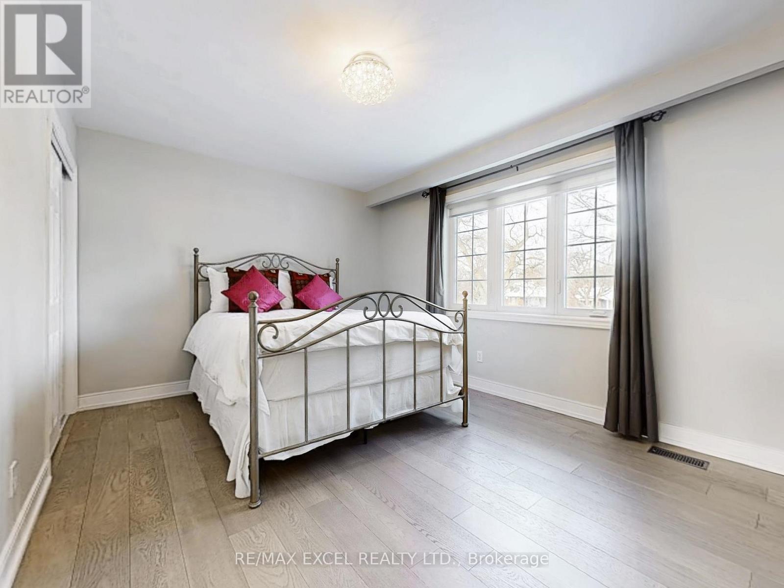 211 The Westway, Toronto (willowridge-martingrove-richview), Ontario