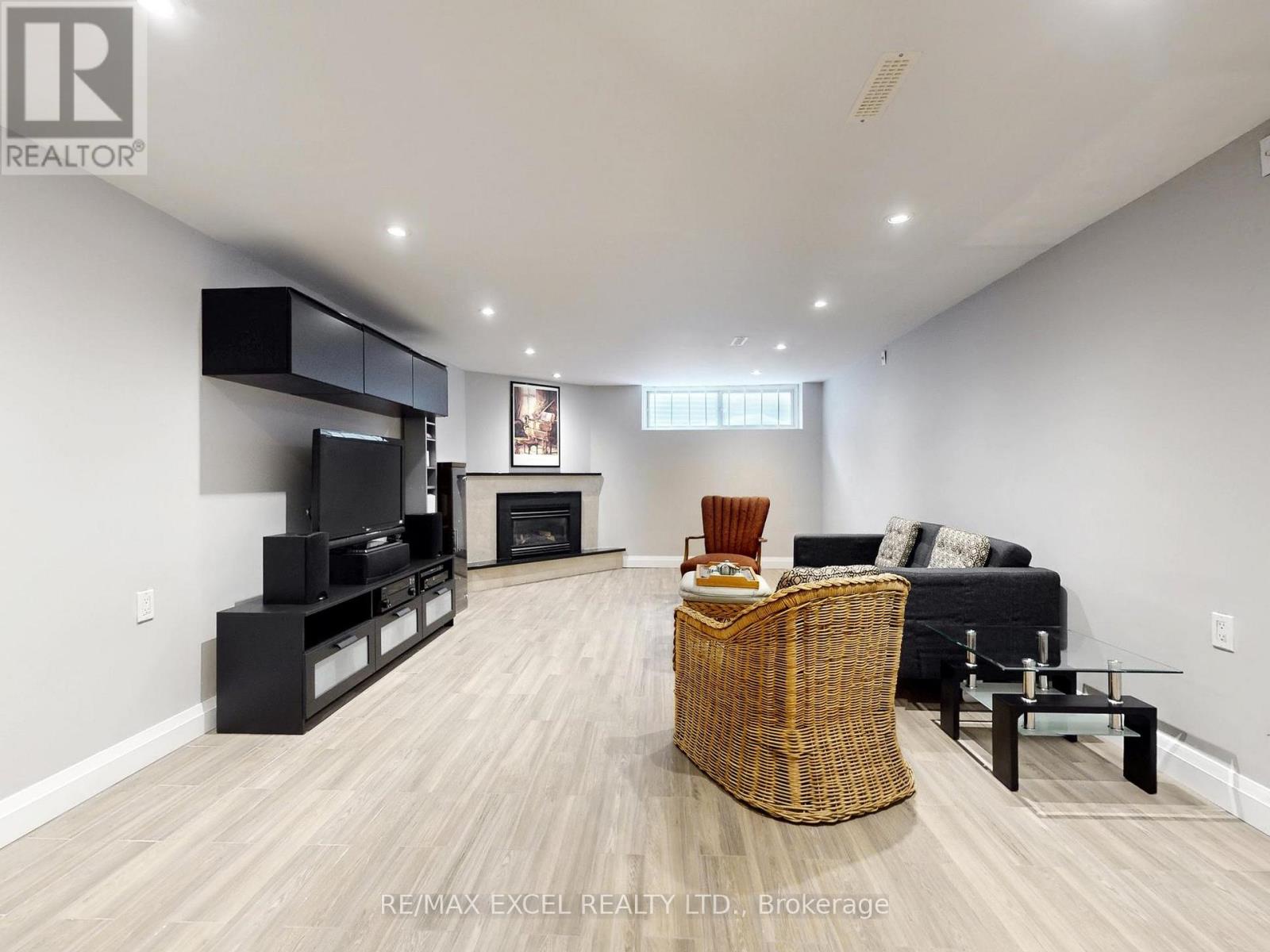 211 The Westway, Toronto (willowridge-martingrove-richview), Ontario