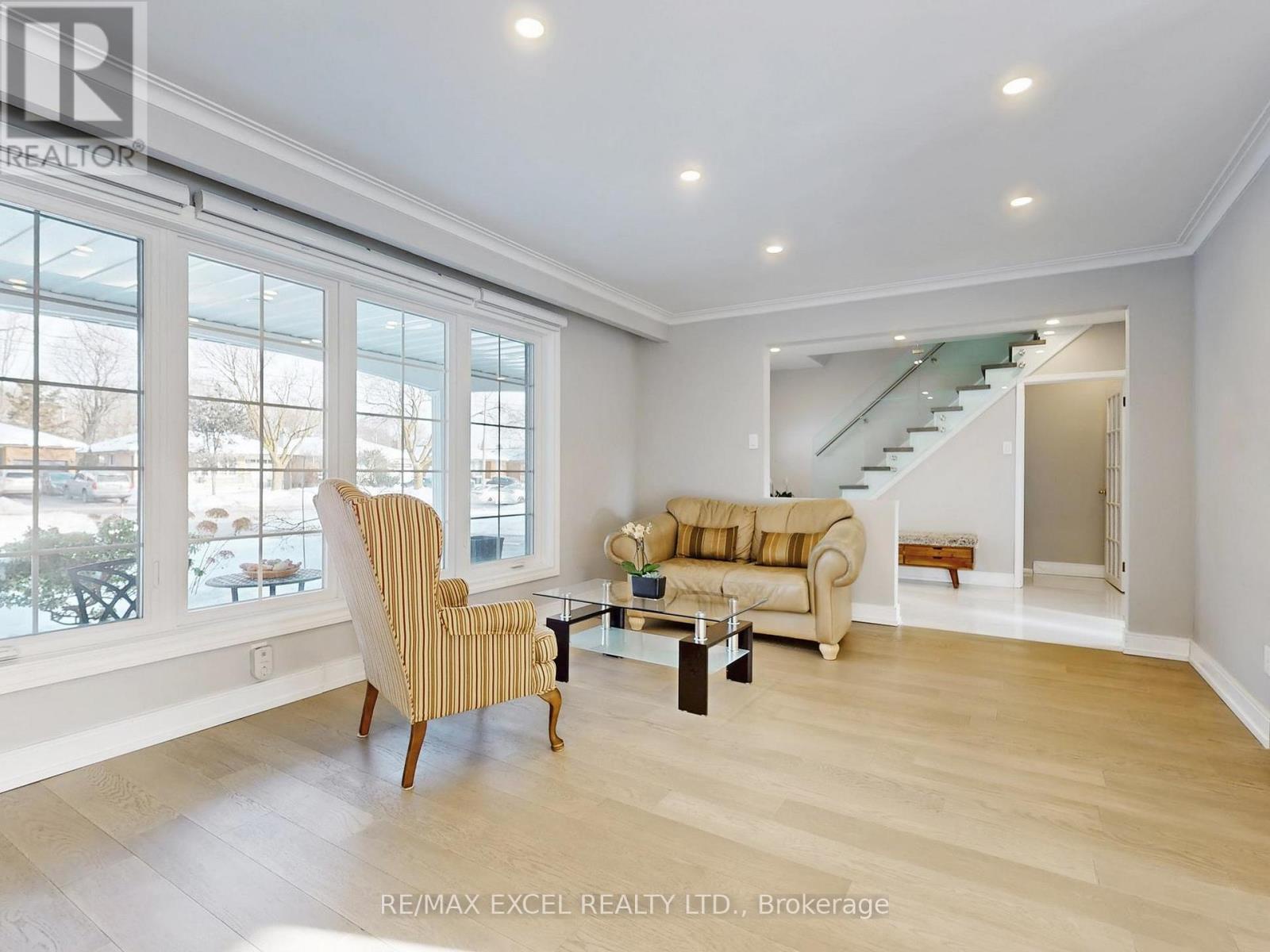 211 The Westway, Toronto (willowridge-martingrove-richview), Ontario