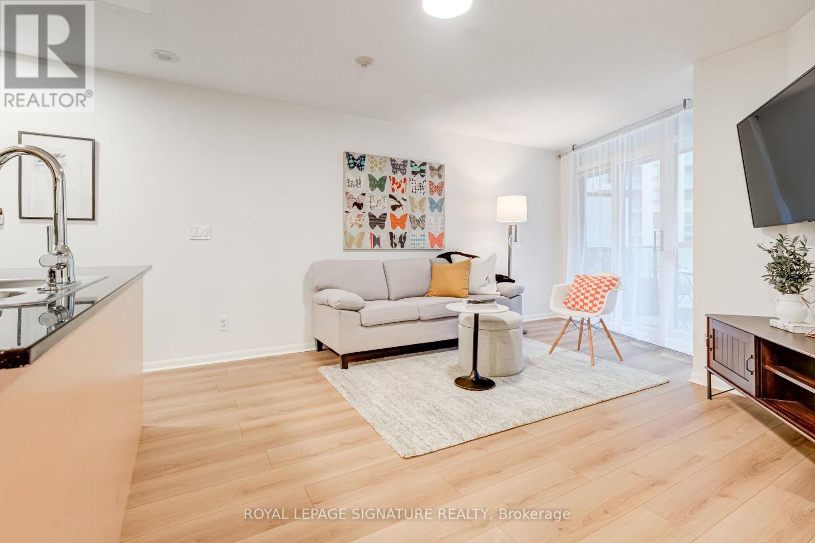 304 - 231 Fort York Boulevard, Toronto (niagara), Ontario