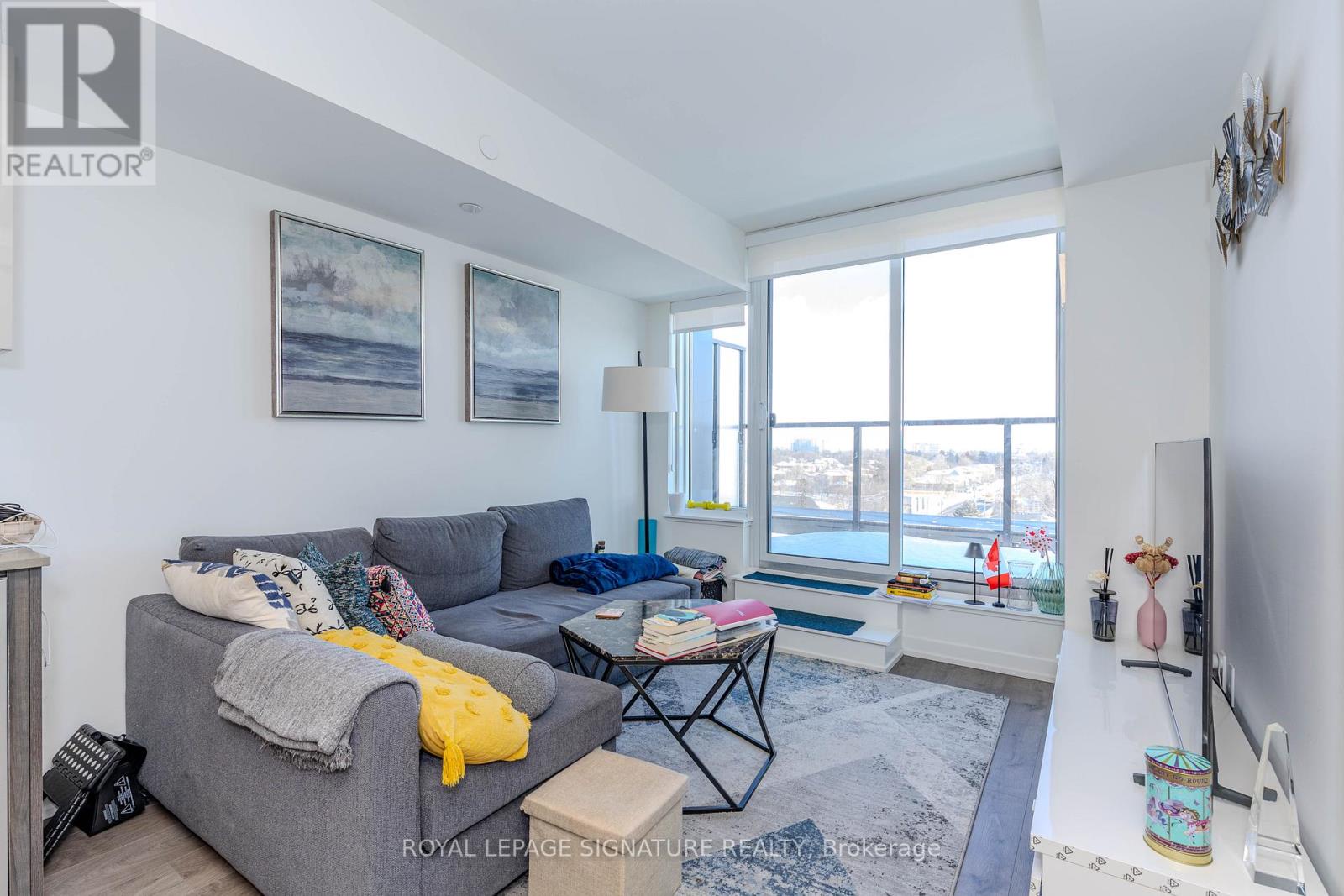 813 - 556 Marlee Avenue, Toronto (yorkdale-glen Park), Ontario