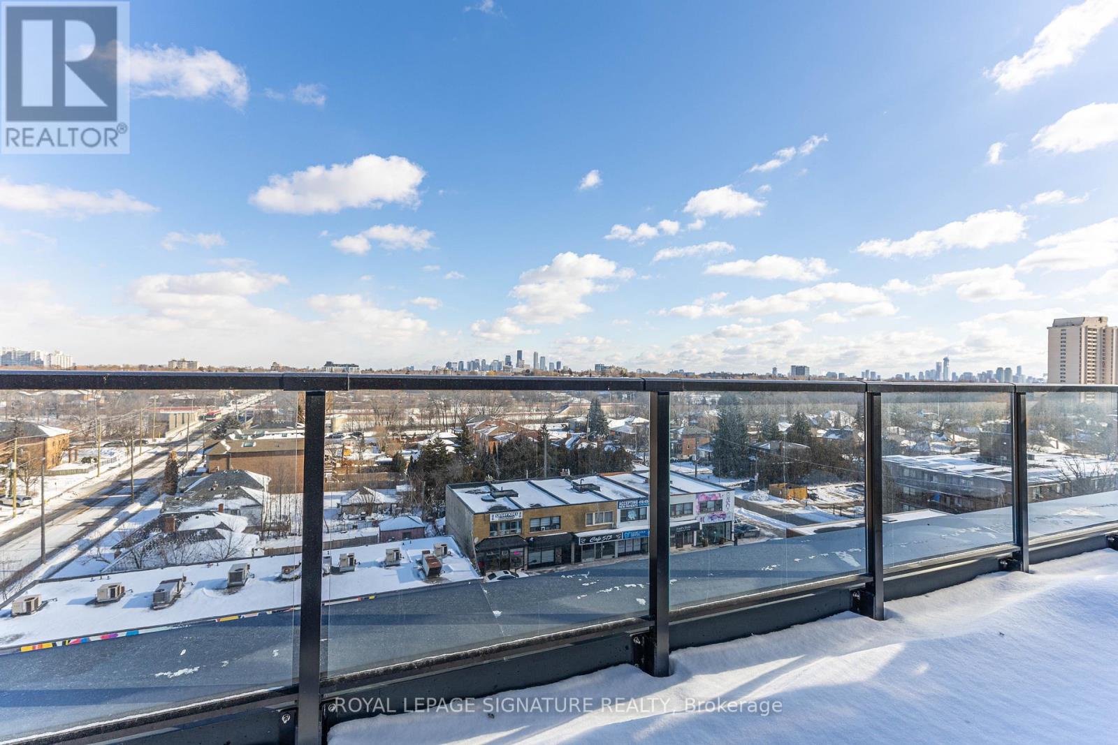 813 - 556 Marlee Avenue, Toronto (yorkdale-glen Park), Ontario