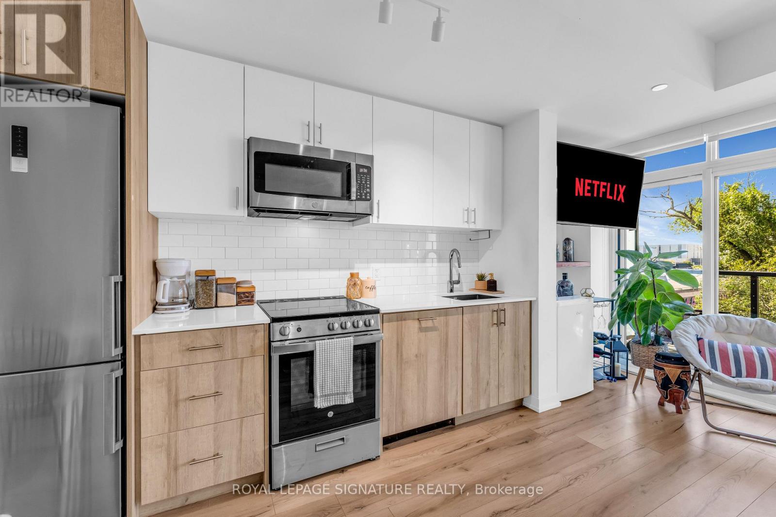 317 - 1195 The Queensway, Toronto (islington-city Centre West), Ontario