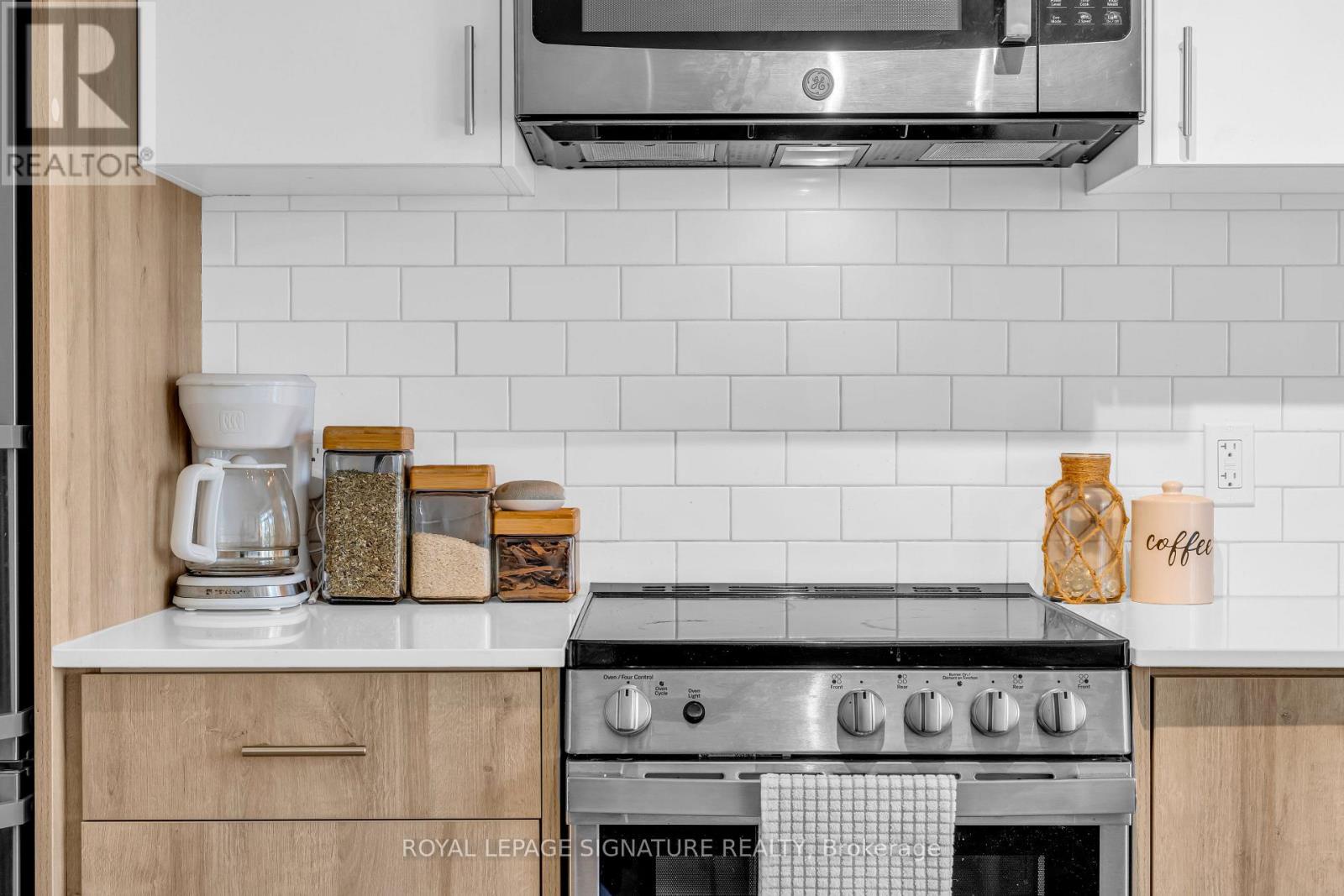 317 - 1195 The Queensway, Toronto (islington-city Centre West), Ontario