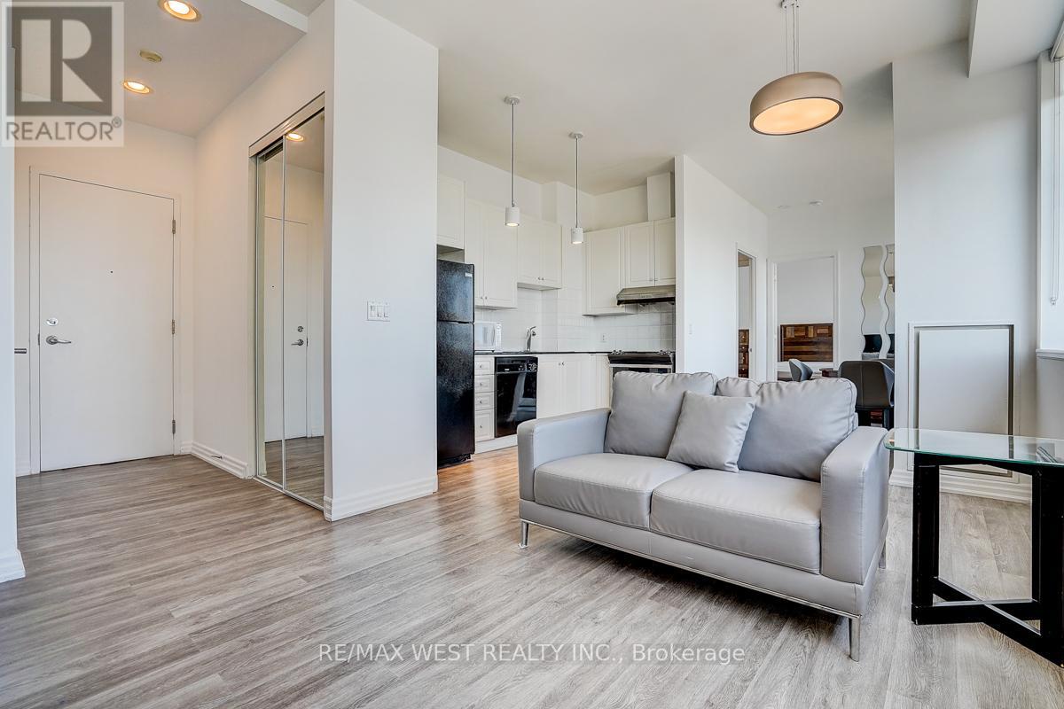 1001 - 797 Don Mills Road, Toronto (flemingdon Park), Ontario