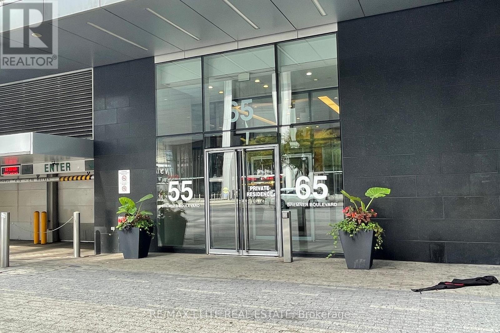 2208 - 65 Bremner Boulevard, Toronto (waterfront Communities), Ontario