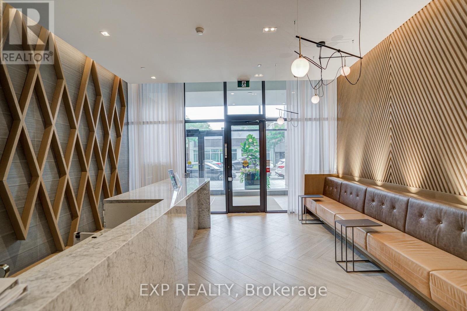 211 - 1285 Queen Street E, Toronto (greenwood-coxwell), Ontario