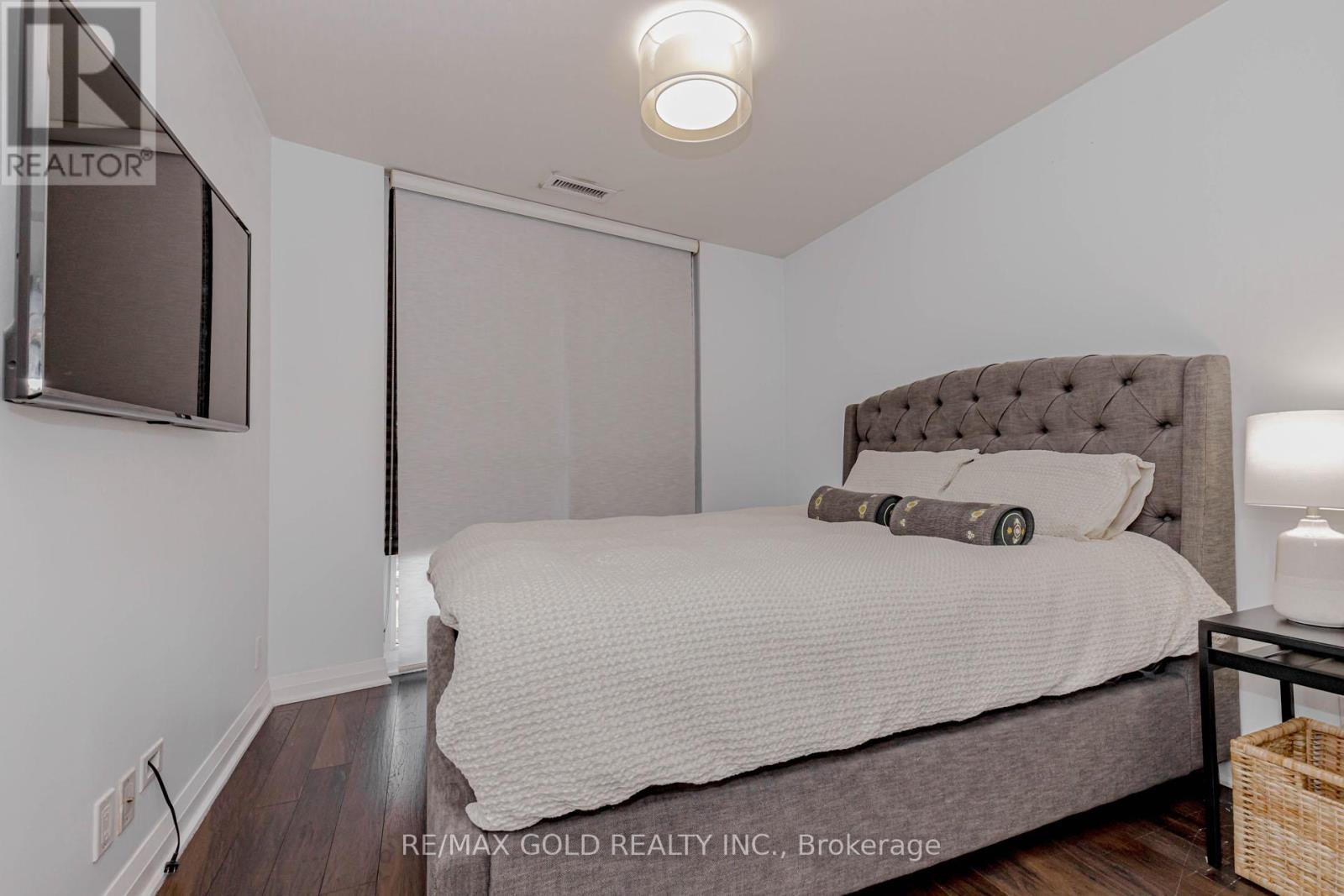 511 - 5 Valhalla Inn Road, Toronto (islington-city Centre West), Ontario