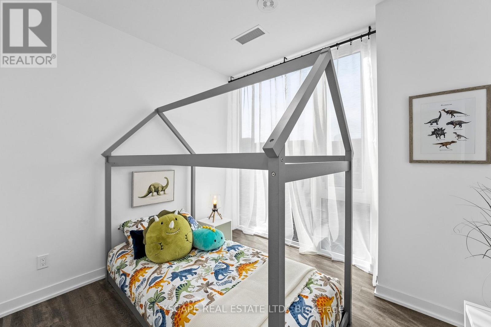 1104 - 1808 St. Clair Avenue W, Toronto (junction Area), Ontario