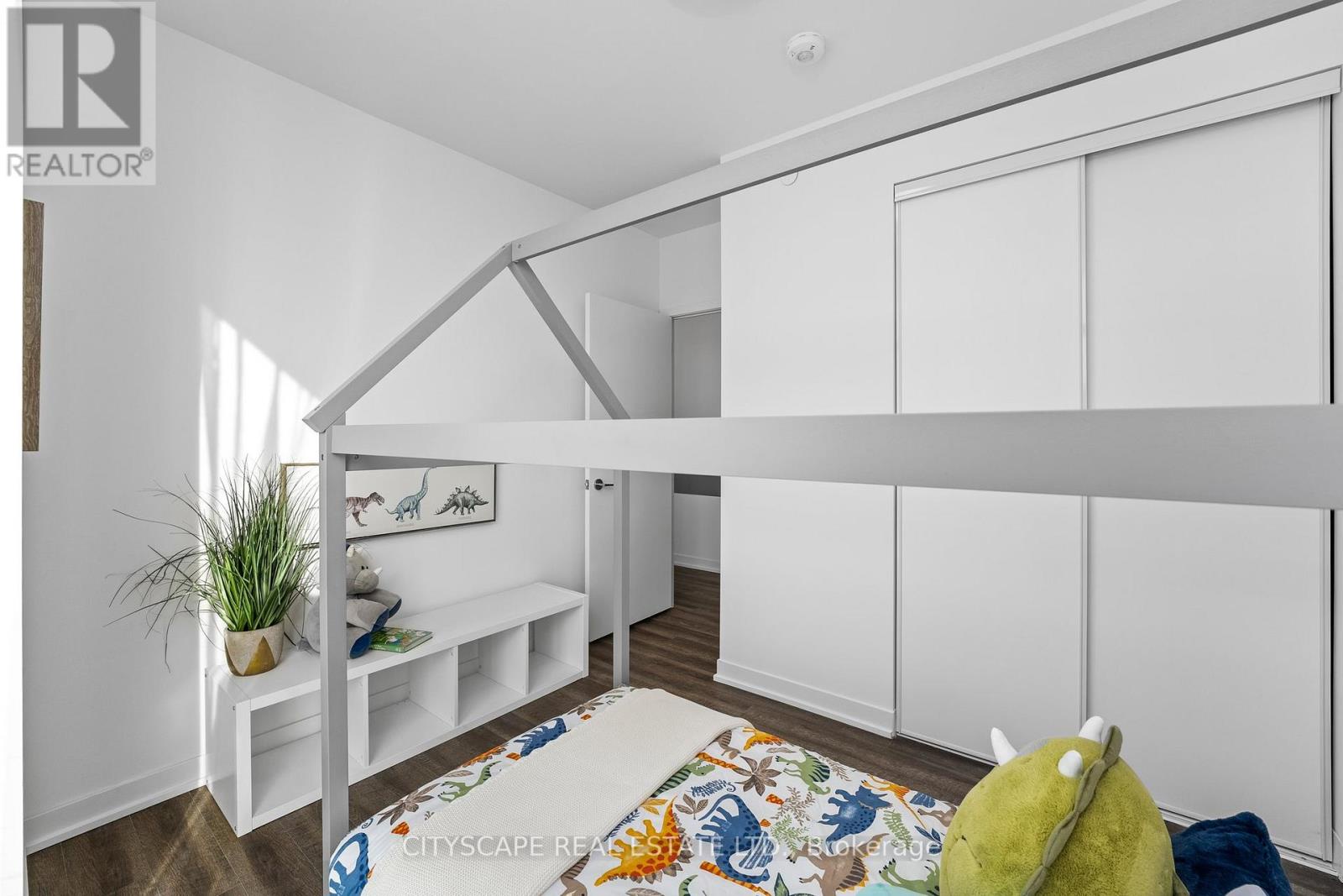 1104 - 1808 St. Clair Avenue W, Toronto (junction Area), Ontario