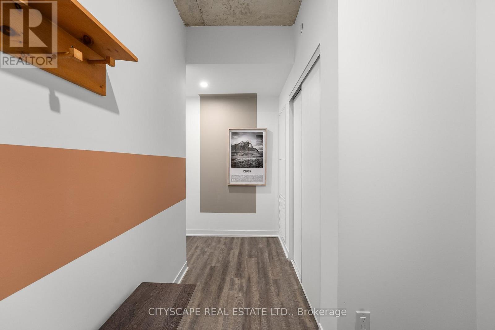 911 - 1808 St. Clair Avenue W, Toronto (weston-pellam Park), Ontario