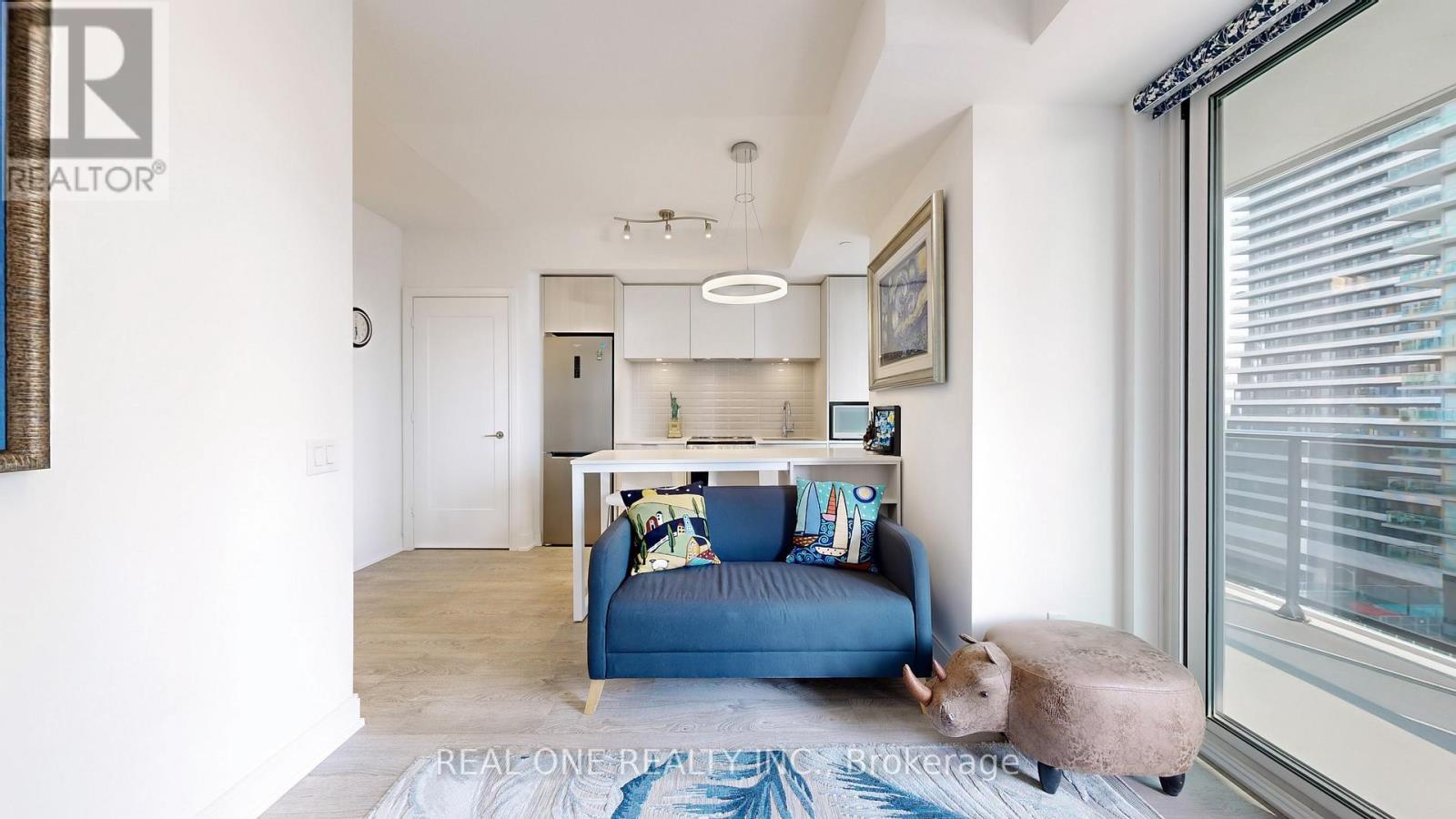 808 - 70 Annie Craig Drive, Toronto (mimico), Ontario