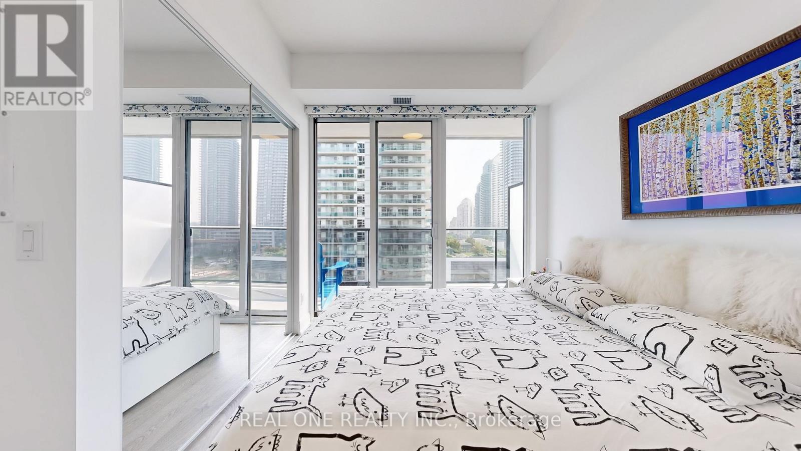 808 - 70 Annie Craig Drive, Toronto (mimico), Ontario