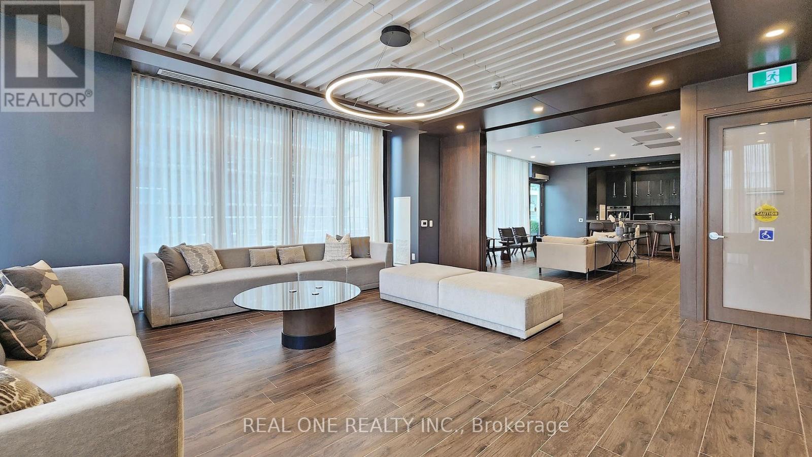 808 - 70 Annie Craig Drive, Toronto (mimico), Ontario