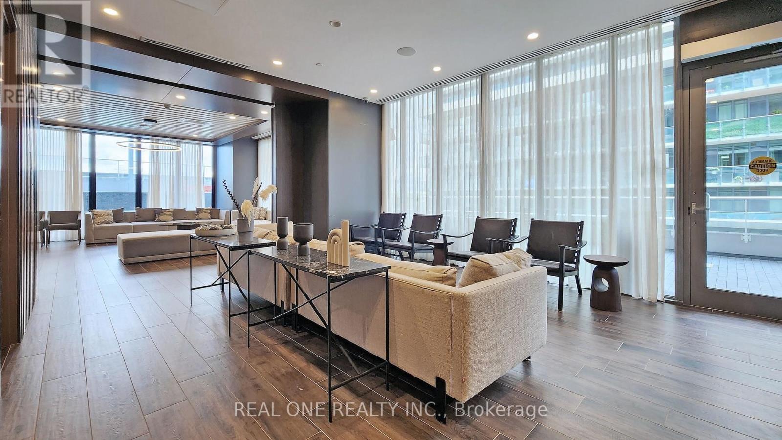 808 - 70 Annie Craig Drive, Toronto (mimico), Ontario