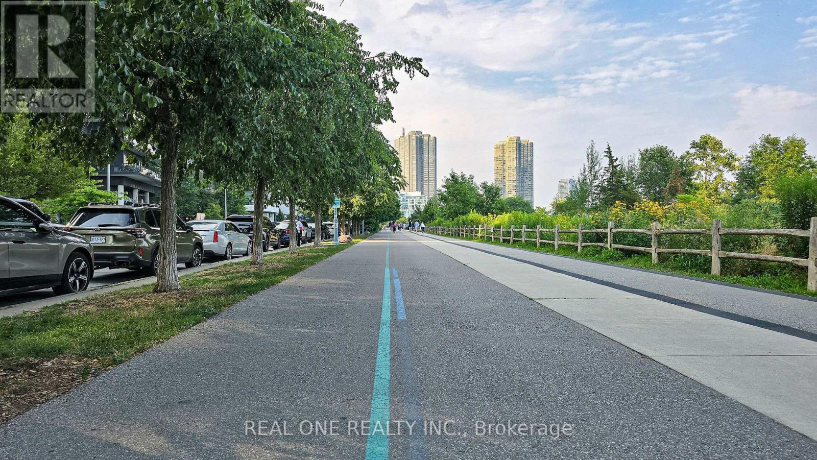 808 - 70 Annie Craig Drive, Toronto (mimico), Ontario