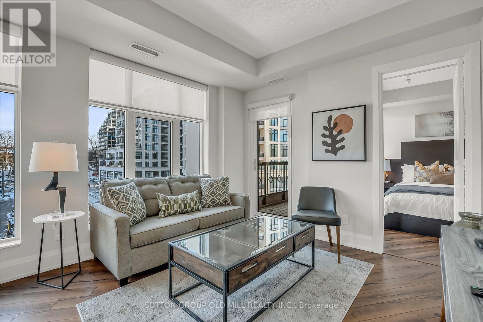 402 - 2 Old Mill Drive, Toronto (high Park-swansea), Ontario