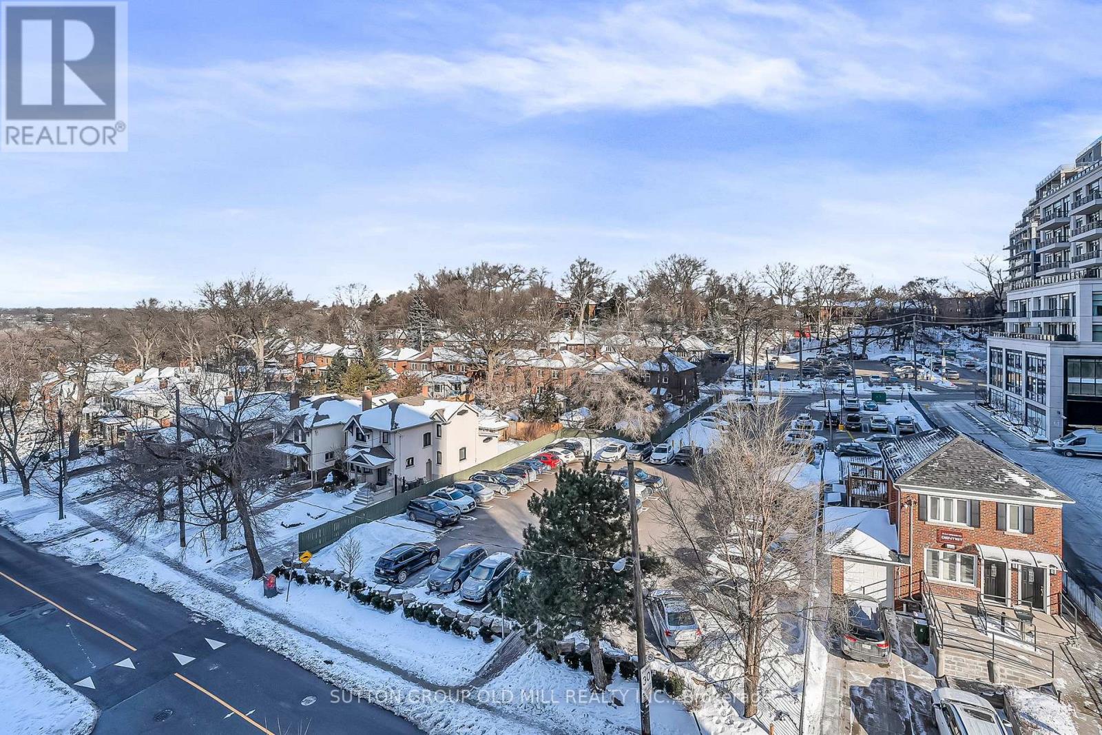 402 - 2 Old Mill Drive, Toronto (high Park-swansea), Ontario