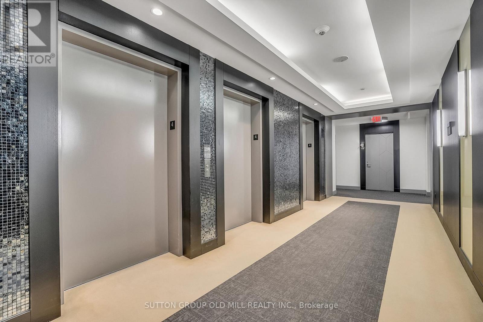 402 - 2 Old Mill Drive, Toronto (high Park-swansea), Ontario