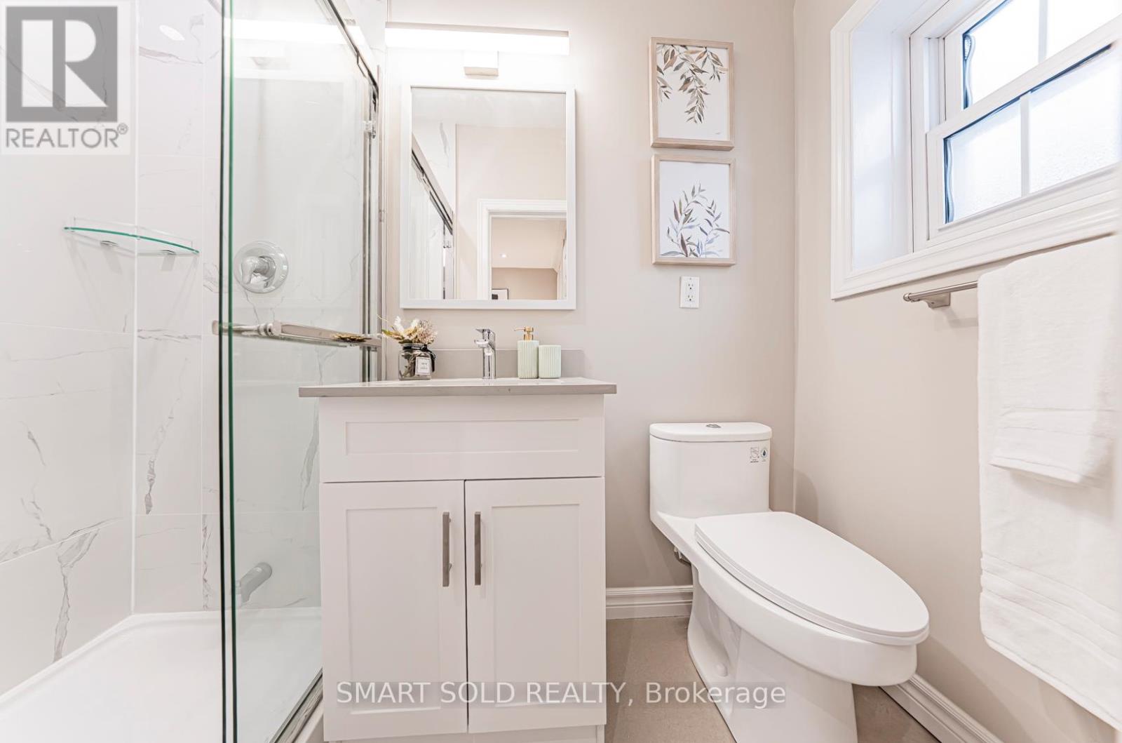 889 Avenue Road, Toronto (yonge-eglinton), Ontario