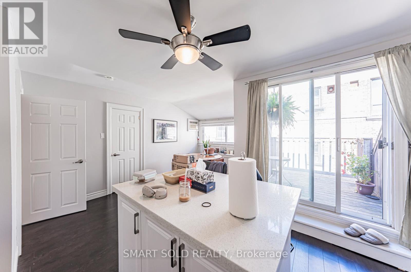 889 Avenue Road, Toronto (yonge-eglinton), Ontario