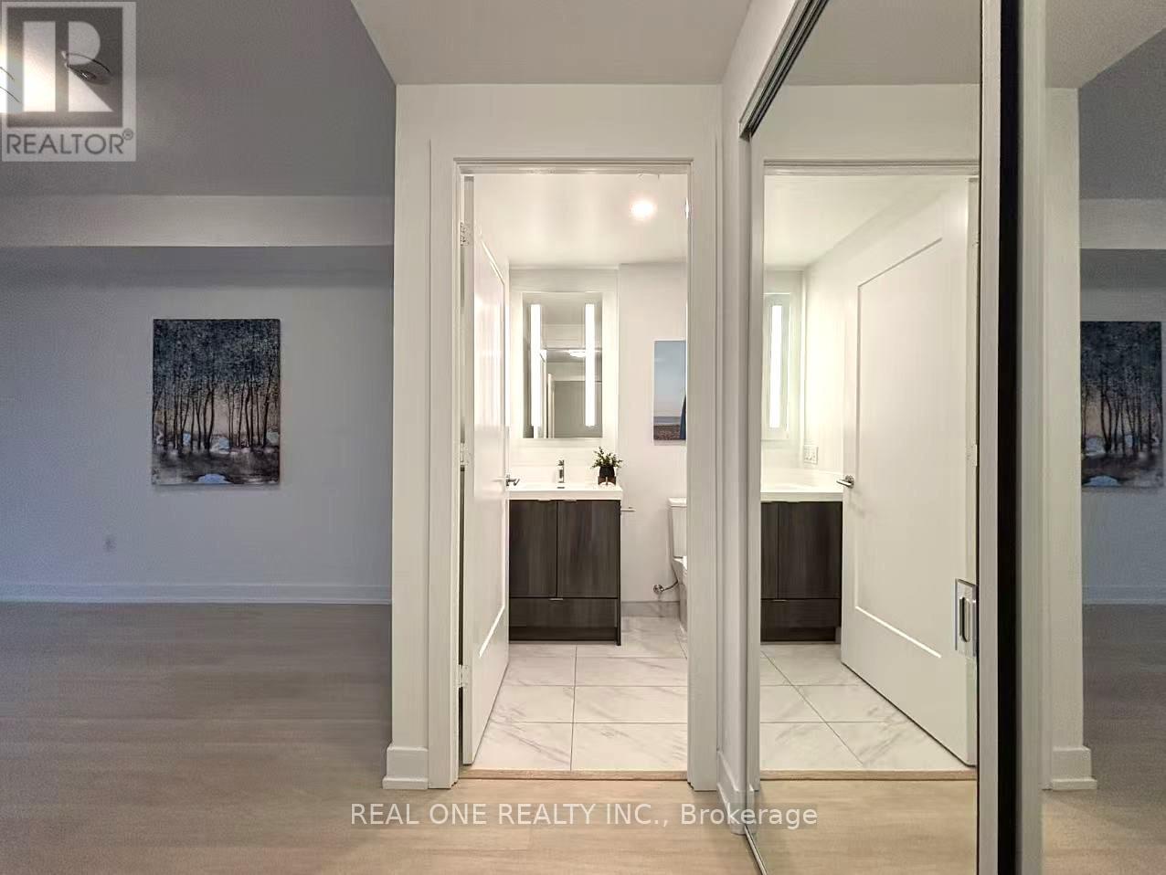 2704 - 30 Inn On The Park Drive, Toronto (banbury-don Mills), Ontario