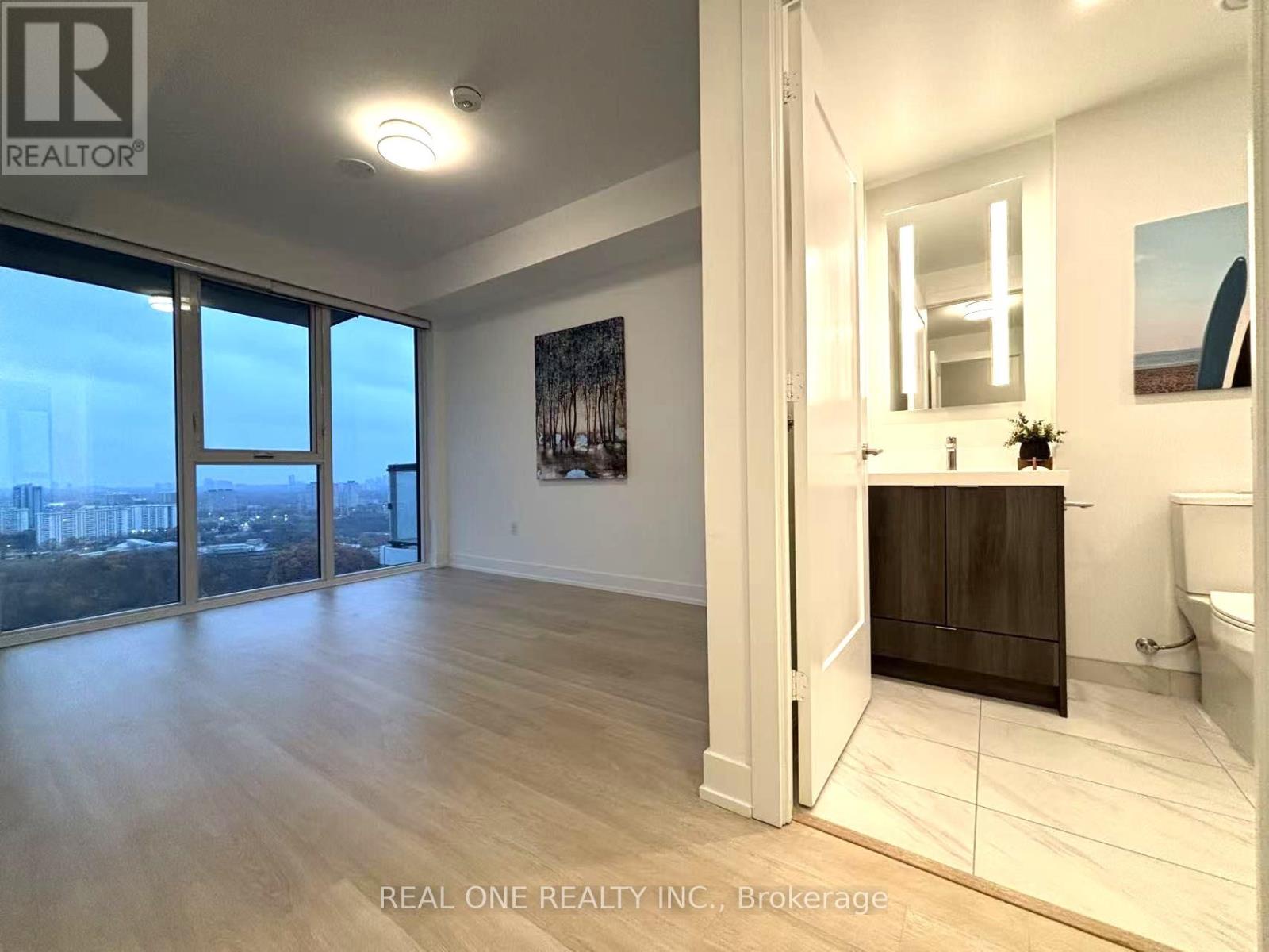 2704 - 30 Inn On The Park Drive, Toronto (banbury-don Mills), Ontario