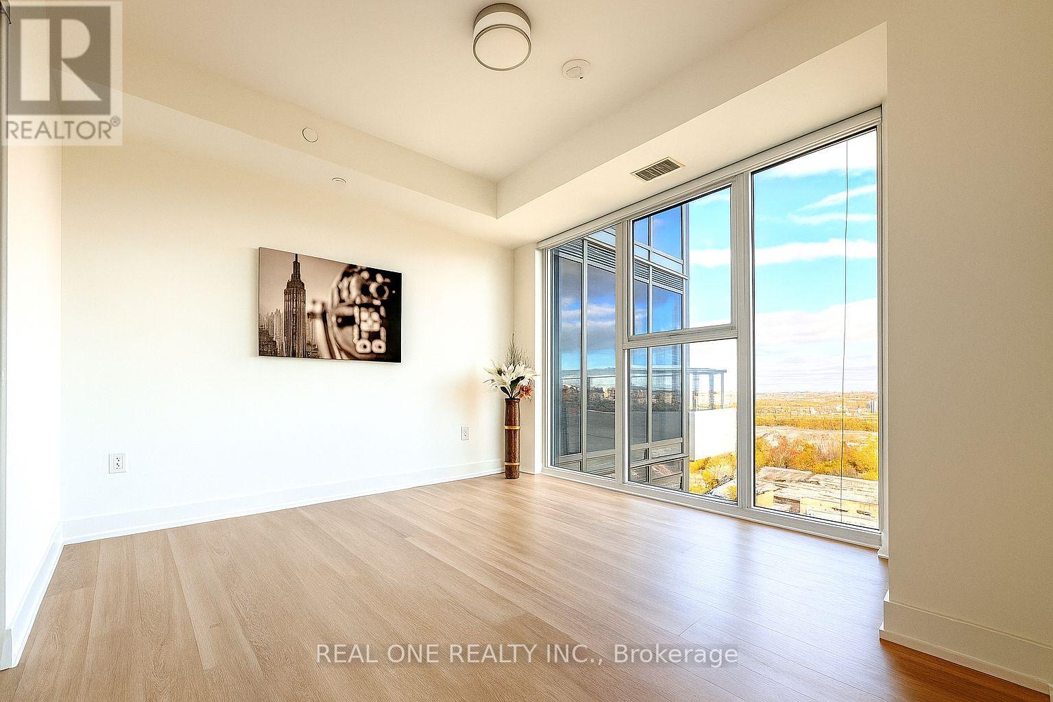 2704 - 30 Inn On The Park Drive, Toronto (banbury-don Mills), Ontario