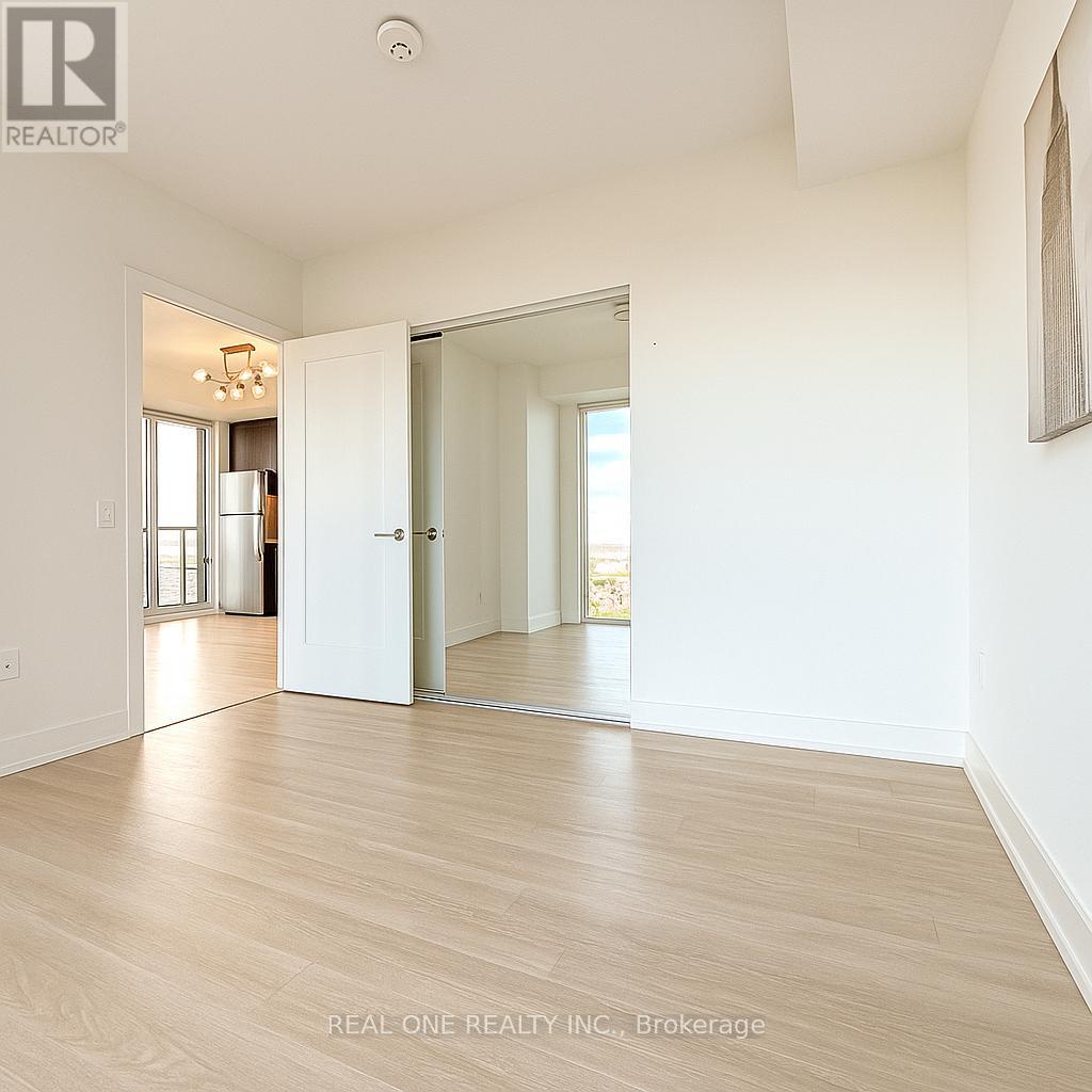 2704 - 30 Inn On The Park Drive, Toronto (banbury-don Mills), Ontario