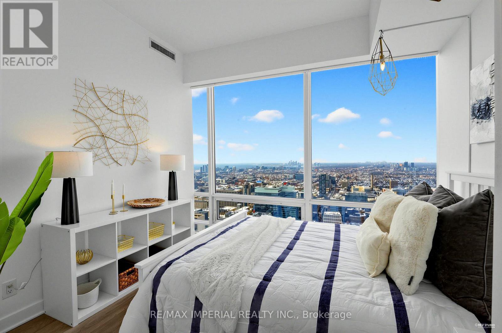 Ph03 - 15 Grenville Street, Toronto (bay Street Corridor), Ontario