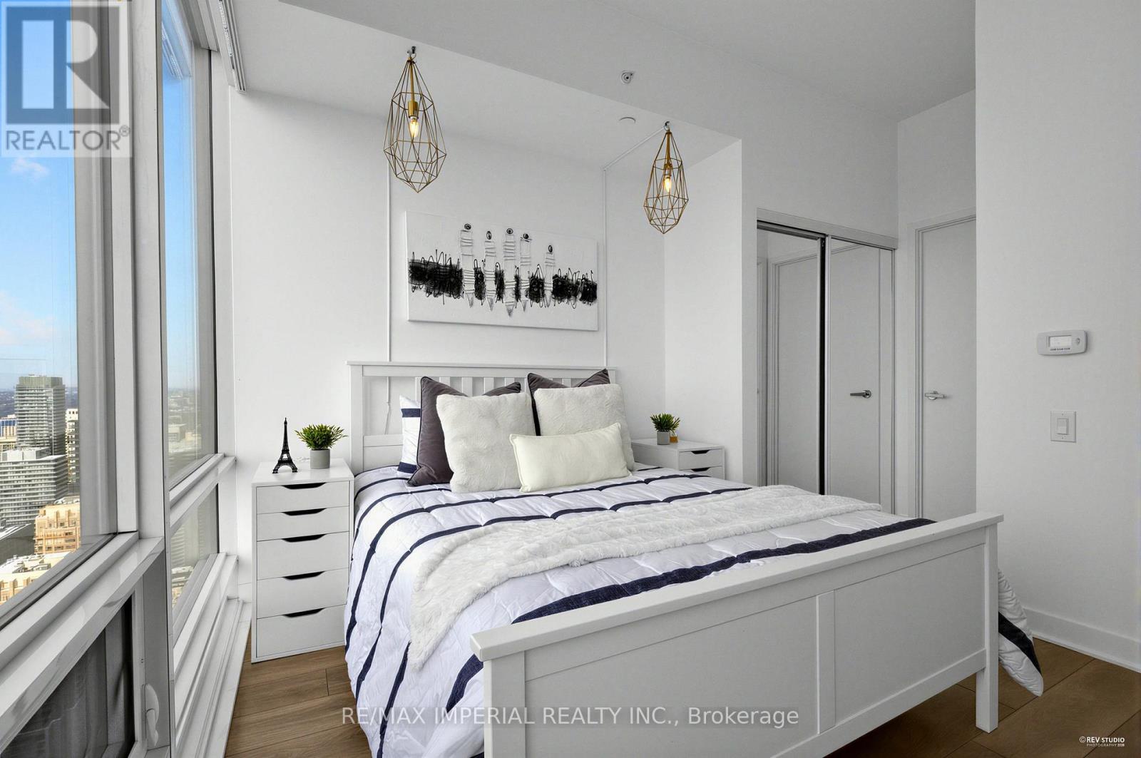 Ph03 - 15 Grenville Street, Toronto (bay Street Corridor), Ontario