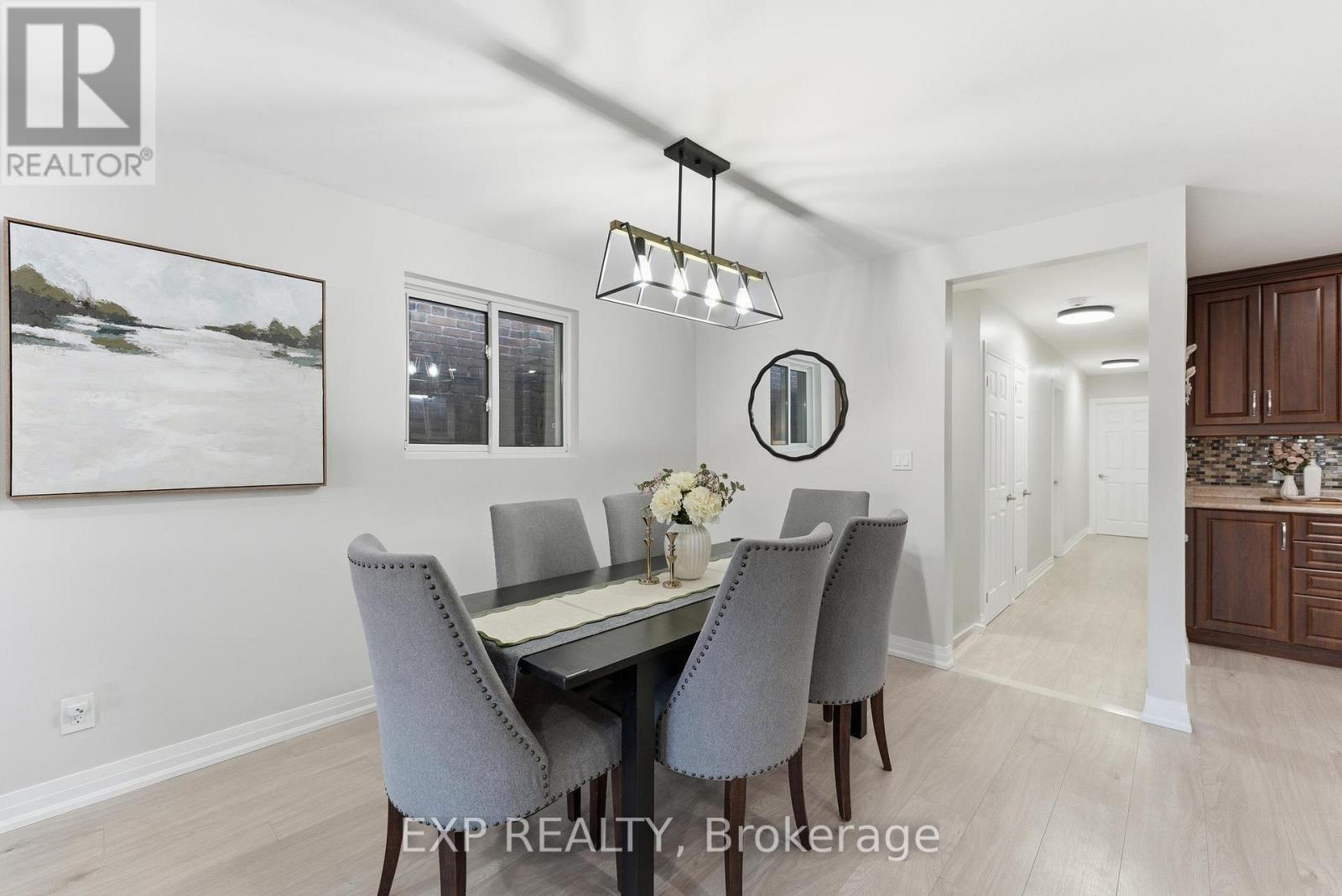 5 Hatherley Road, Toronto (caledonia-fairbank), Ontario