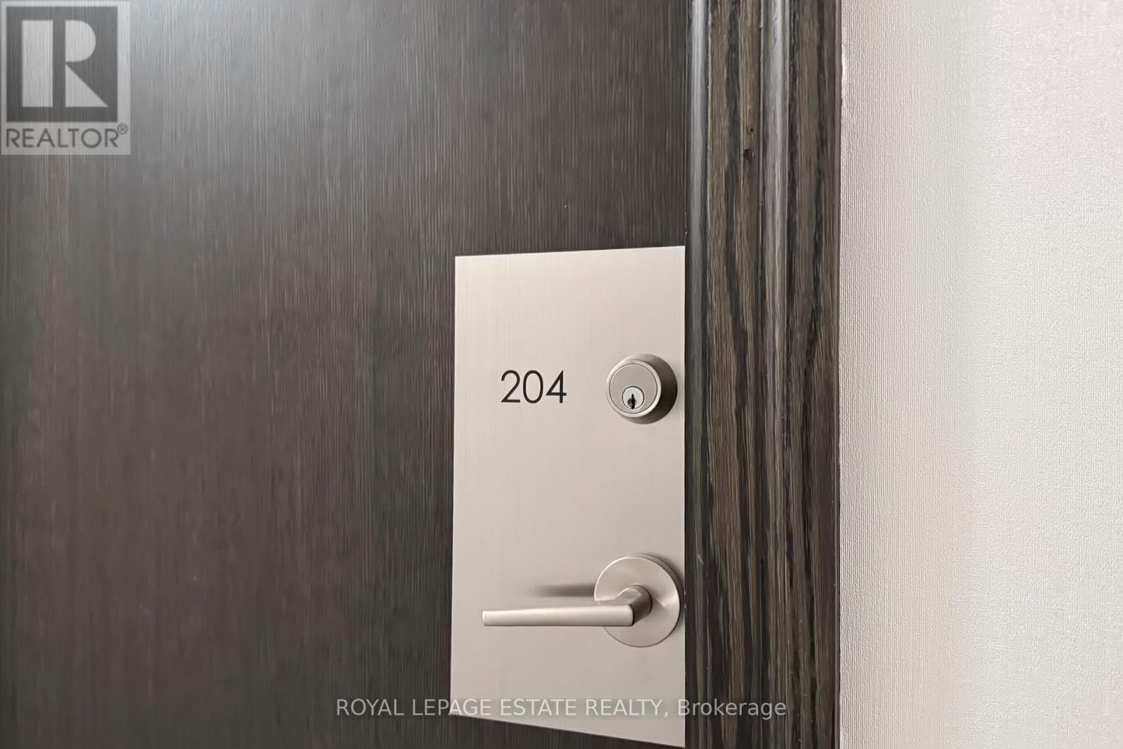 204 - 3 Michael Power Place, Toronto (islington-city Centre West), Ontario