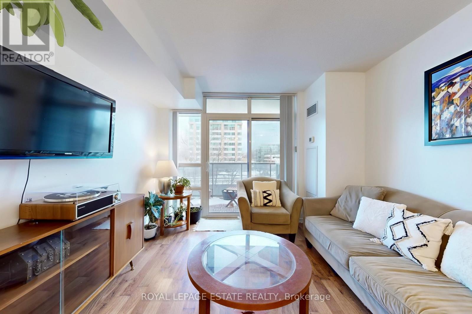 204 - 3 Michael Power Place, Toronto (islington-city Centre West), Ontario