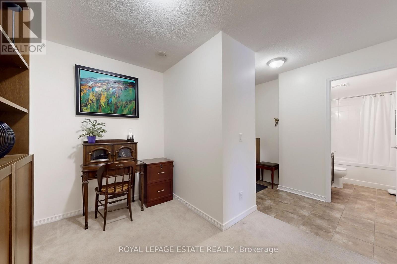 204 - 3 Michael Power Place, Toronto (islington-city Centre West), Ontario