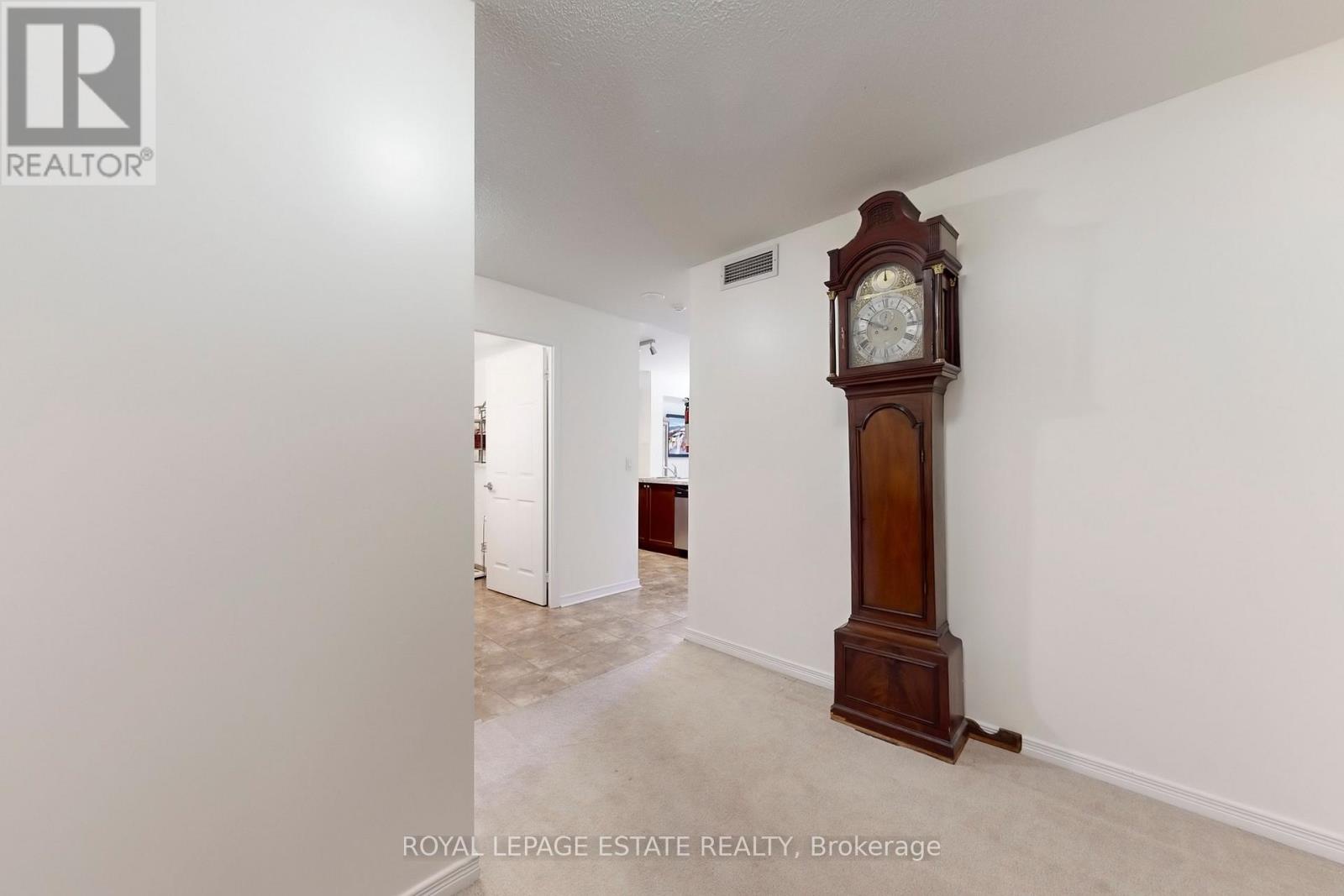 204 - 3 Michael Power Place, Toronto (islington-city Centre West), Ontario