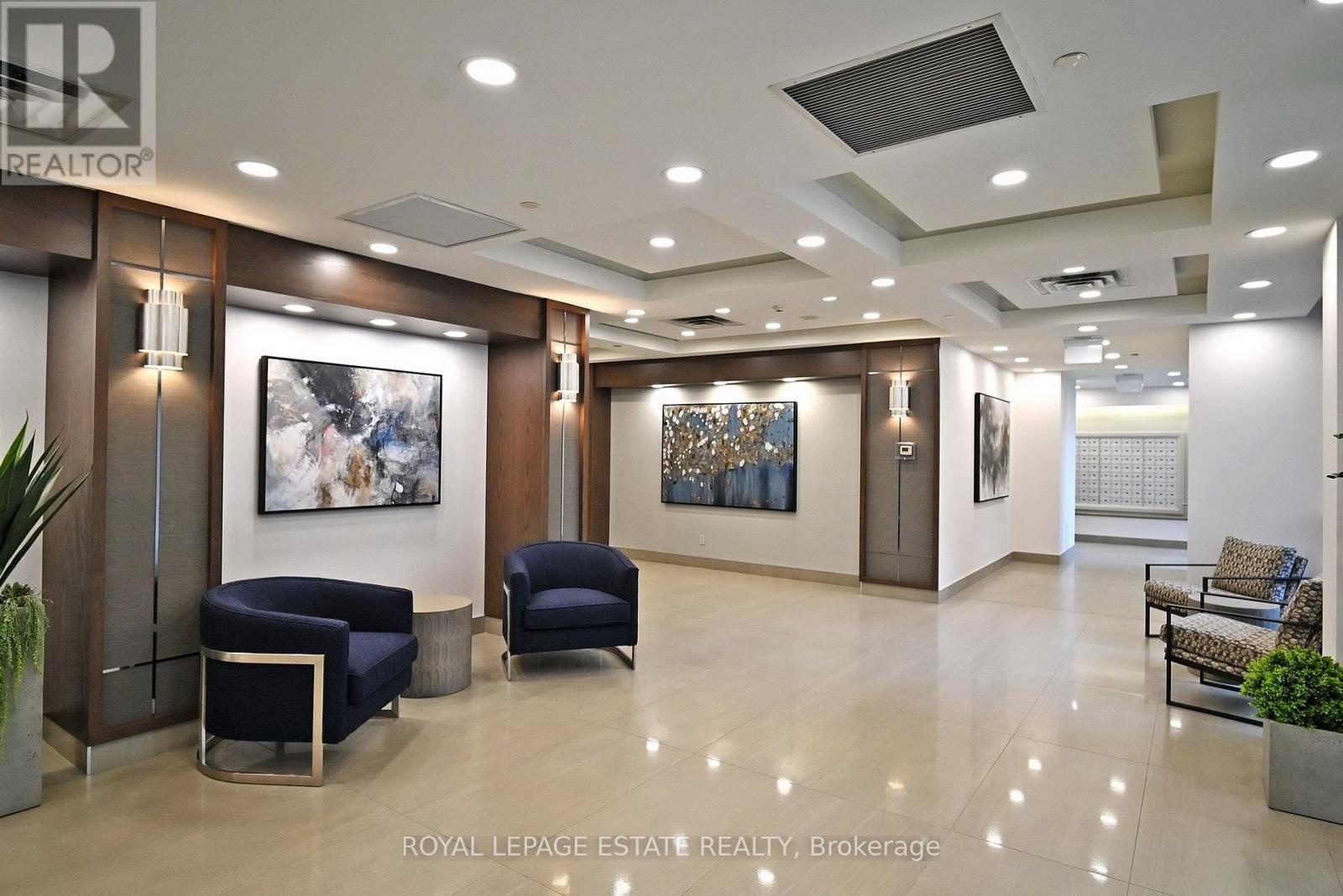 204 - 3 Michael Power Place, Toronto (islington-city Centre West), Ontario