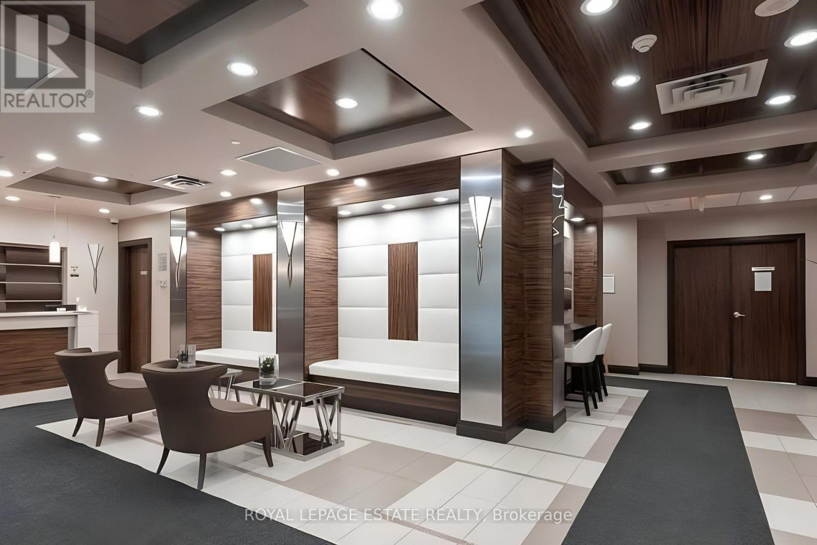 204 - 3 Michael Power Place, Toronto (islington-city Centre West), Ontario