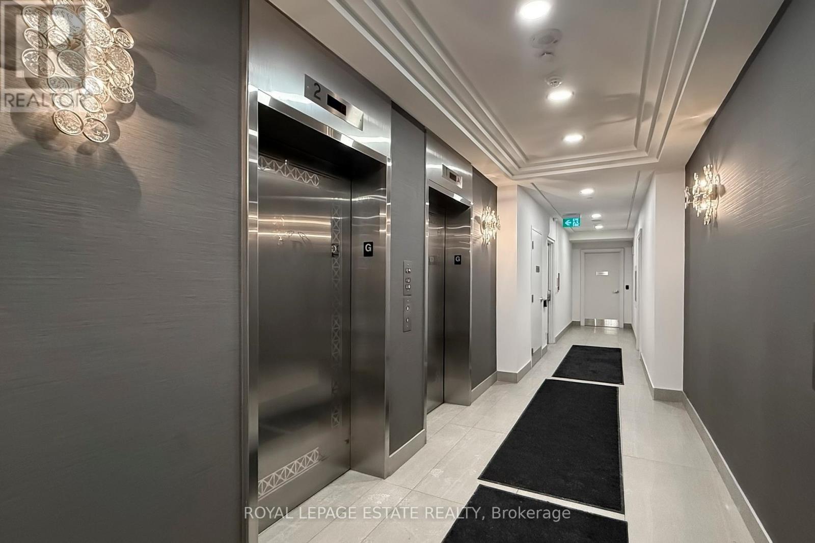 204 - 3 Michael Power Place, Toronto (islington-city Centre West), Ontario