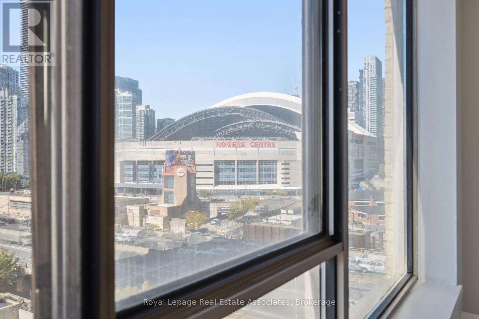 1004 - 260 Queens Quay W, Toronto (waterfront Communities), Ontario