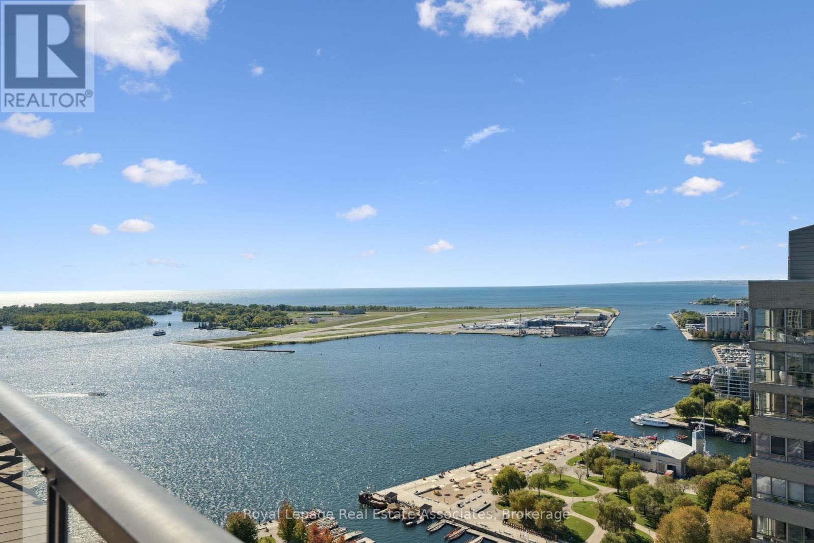 1004 - 260 Queens Quay W, Toronto (waterfront Communities), Ontario