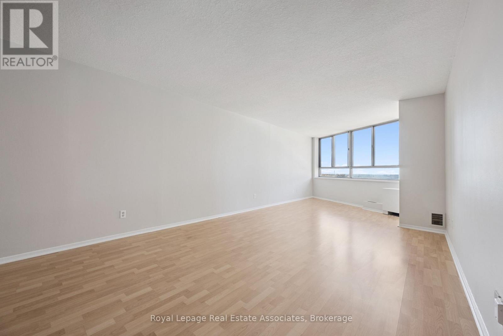 1004 - 260 Queens Quay W, Toronto (waterfront Communities), Ontario