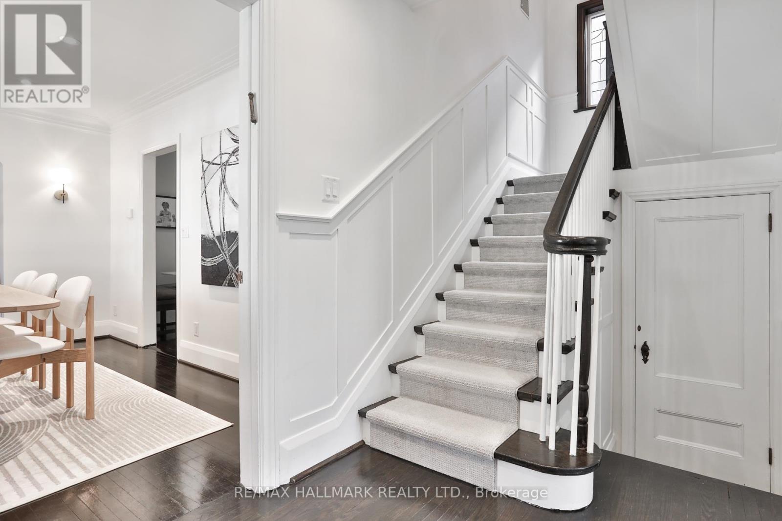 9 Glenarden Road, Toronto (forest Hill North), Ontario