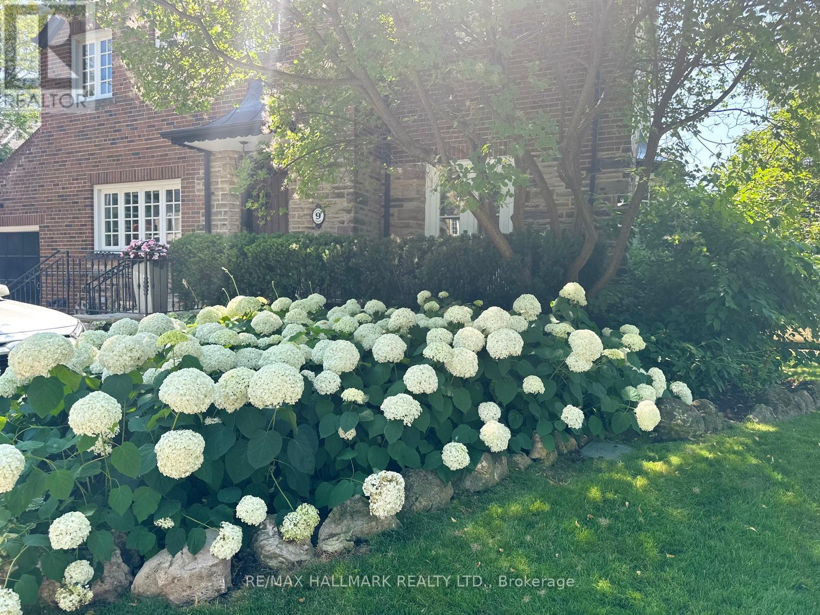 9 Glenarden Road, Toronto (forest Hill North), Ontario