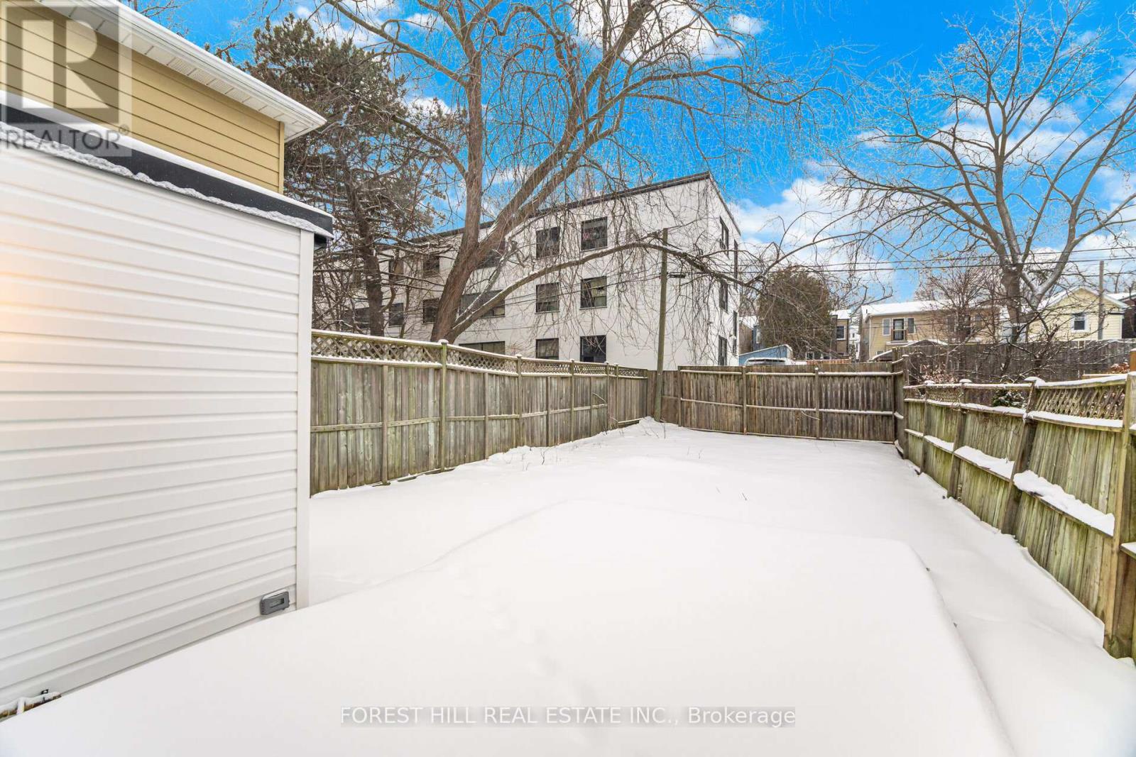 128 Duvernet Avenue, Toronto (east End-danforth), Ontario