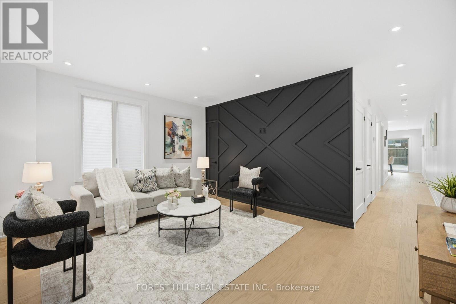 128 Duvernet Avenue, Toronto (east End-danforth), Ontario