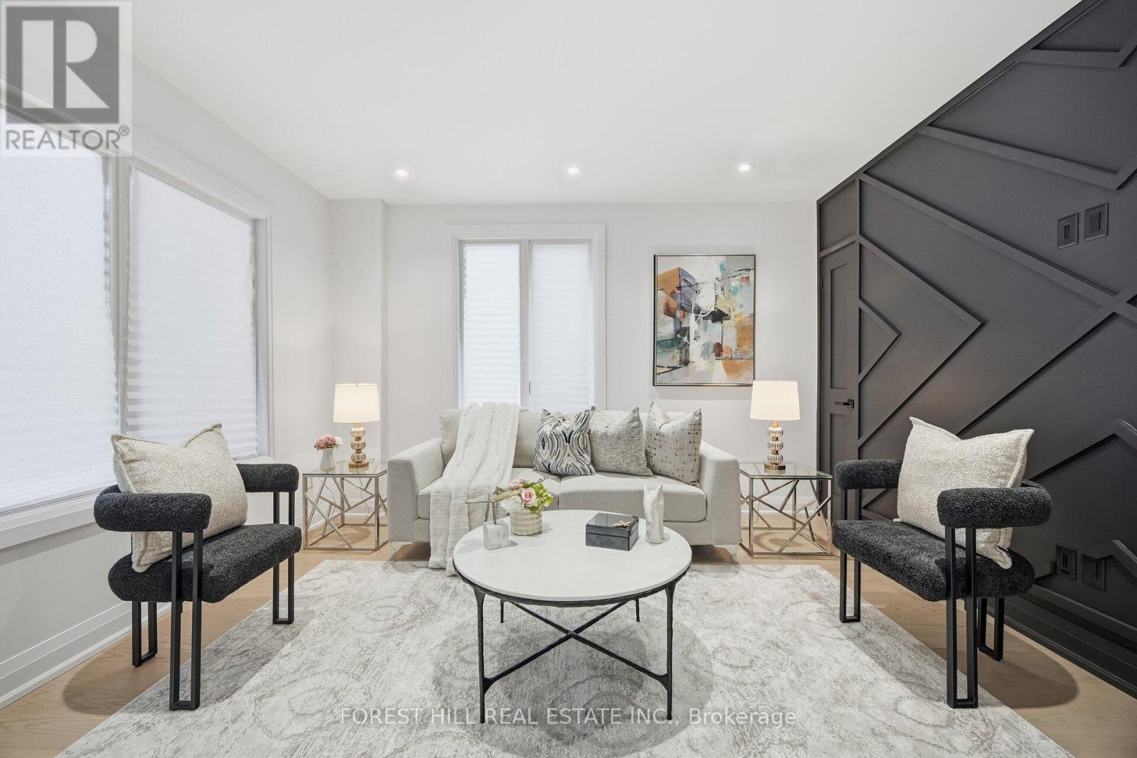 128 Duvernet Avenue, Toronto (east End-danforth), Ontario