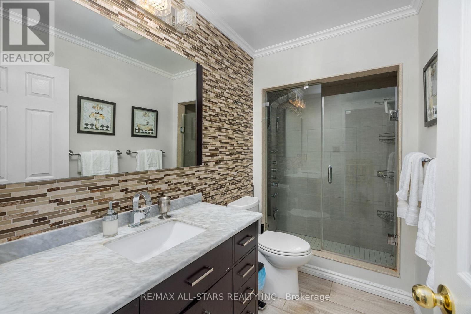 10 Sufi Crescent, Toronto (victoria Village), Ontario