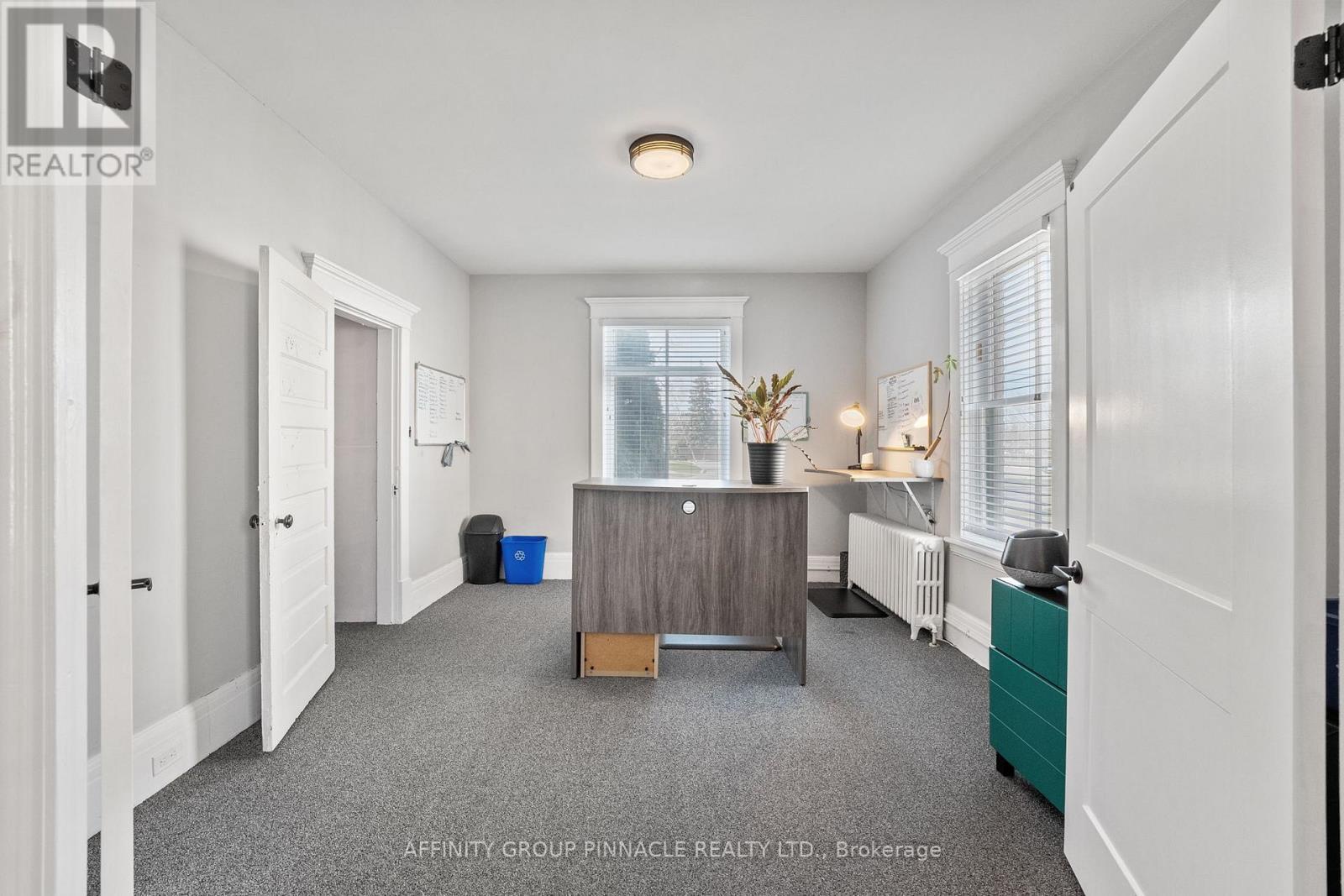 255 Kent Street W, Kawartha Lakes (lindsay), Ontario